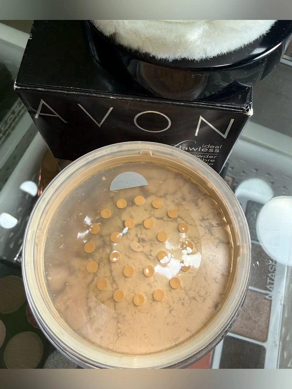 AVON Loose Face Powder Medium